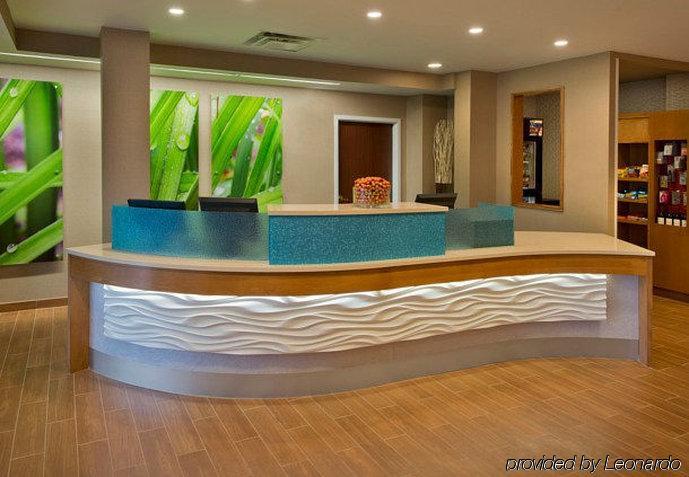 Springhill Columbus Airport Hotel